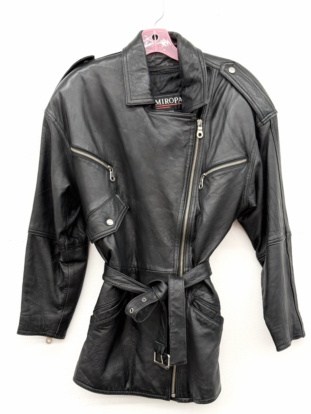 Assorted Leather Jackets - Picture 3 of 4